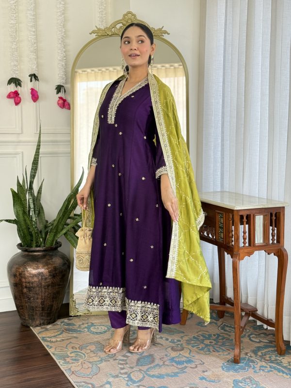 Women Silk Blend Kurti Pant Attached Dupatta Set